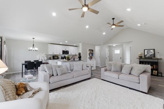 524 E Logan Street, Willard, MO 65781