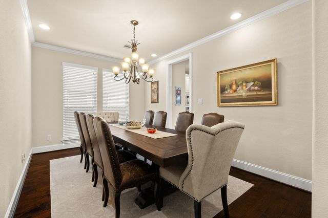 107 Elk Run Court, Conroe, TX 77384