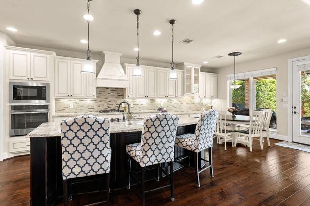 107 Elk Run Court, Conroe, TX 77384