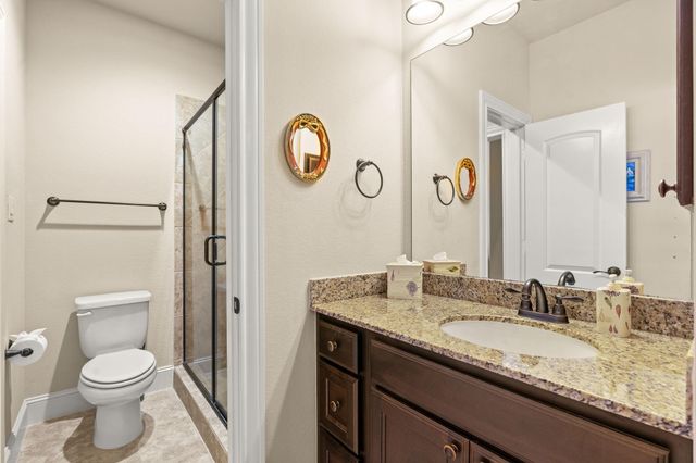 107 Elk Run Court, Conroe, TX 77384