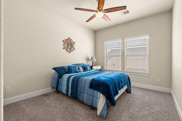 107 Elk Run Court, Conroe, TX 77384