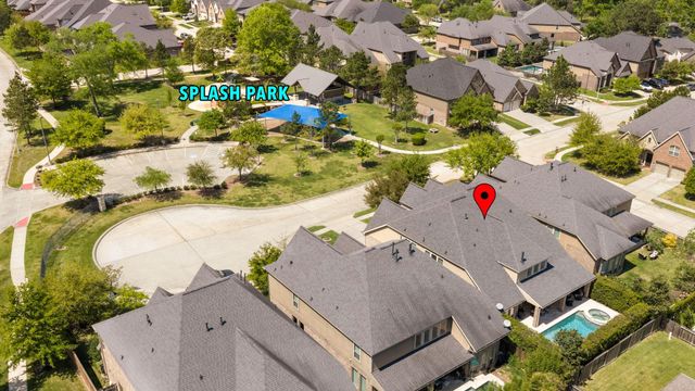 107 Elk Run Court, Conroe, TX 77384