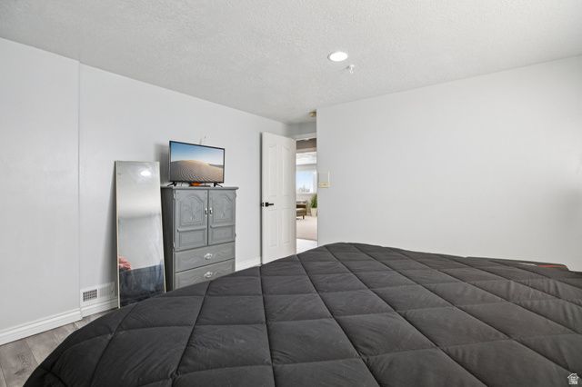 1960 N 2150 E, Layton, UT 84040