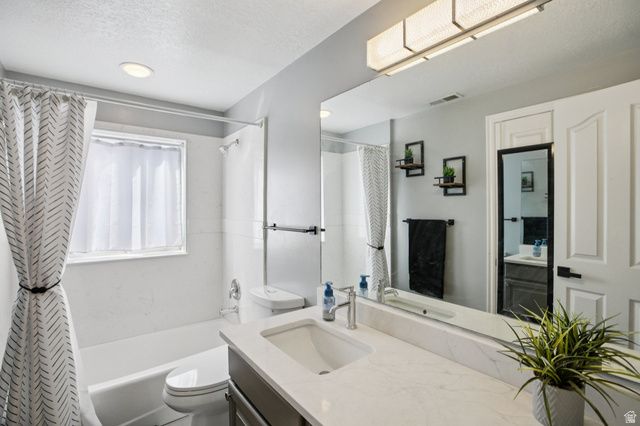 1960 N 2150 E, Layton, UT 84040