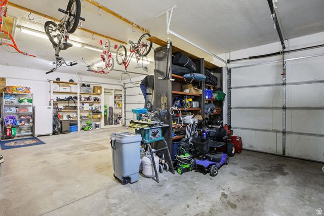 1960 N 2150 E, Layton, UT 84040