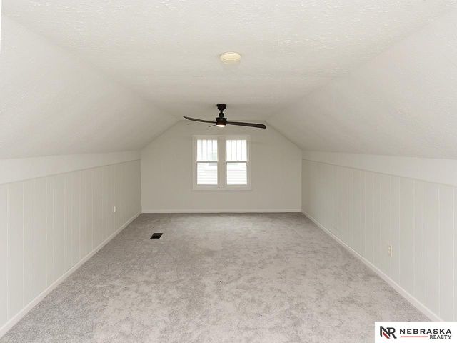 3507 N 45th Avenue, Omaha, NE 68104