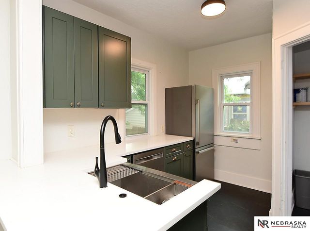 3507 N 45th Avenue, Omaha, NE 68104