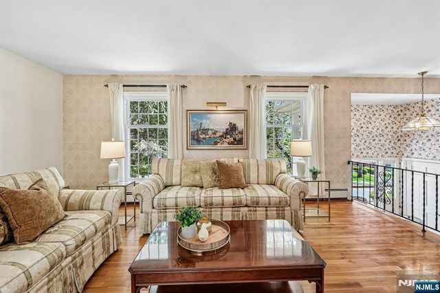 97 Erie Avenue, Midland Park, NJ 07432