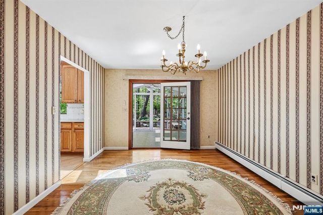 97 Erie Avenue, Midland Park, NJ 07432