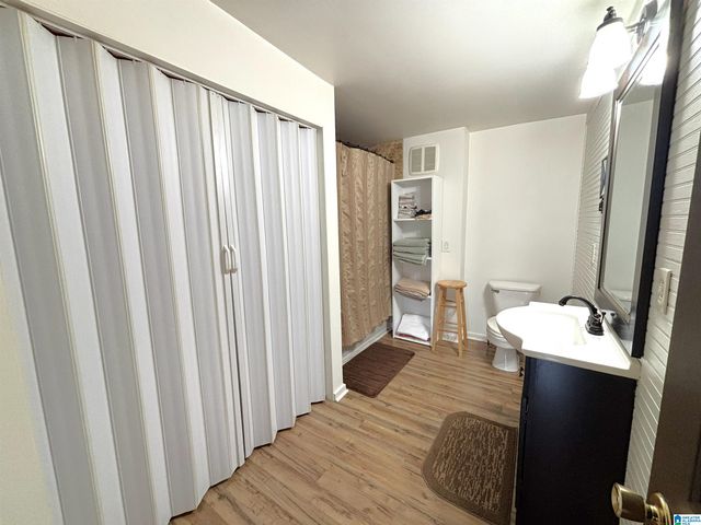 930 ISBELL ROAD, Odenville, AL 35120