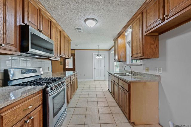 14538 Brightview Ct, Baton Rouge, LA 70819