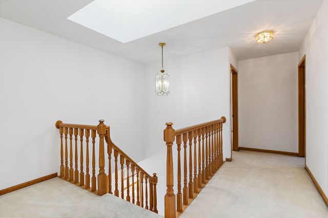 1600 Brentford Drive, Naperville, IL 60563
