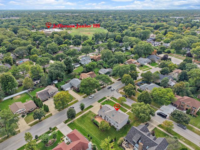 1600 Brentford Drive, Naperville, IL 60563