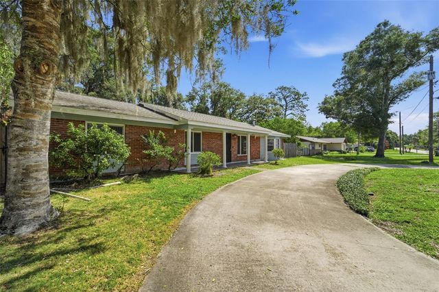 915 E MICHIGAN AVENUE, Deland, FL 32724