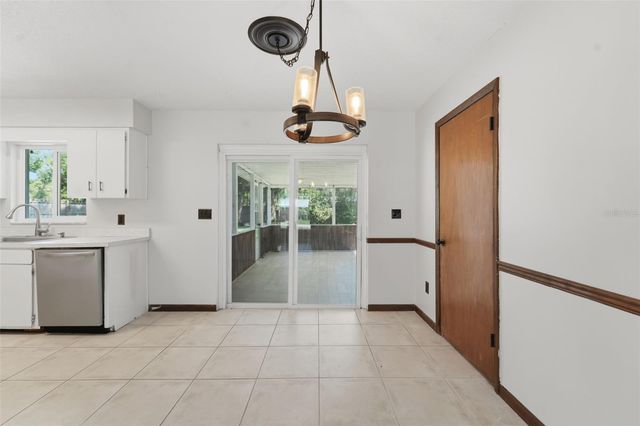 915 E MICHIGAN AVENUE, Deland, FL 32724