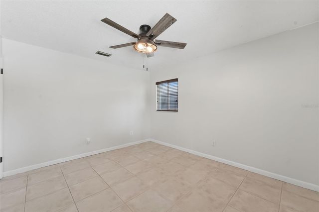 915 E MICHIGAN AVENUE, Deland, FL 32724
