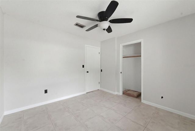915 E MICHIGAN AVENUE, Deland, FL 32724