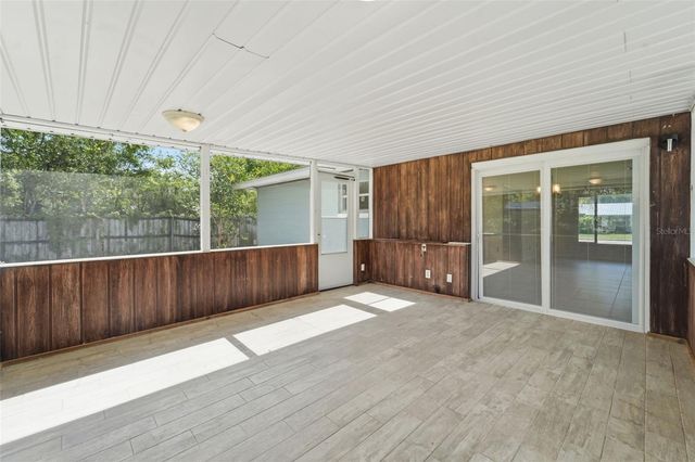 915 E MICHIGAN AVENUE, Deland, FL 32724