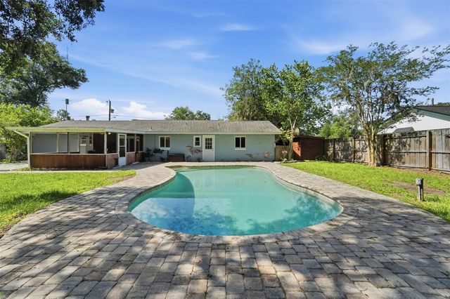 915 E MICHIGAN AVENUE, Deland, FL 32724