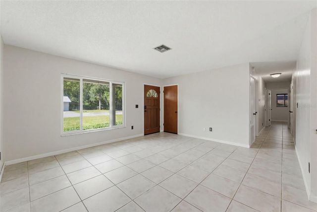 915 E MICHIGAN AVENUE, Deland, FL 32724
