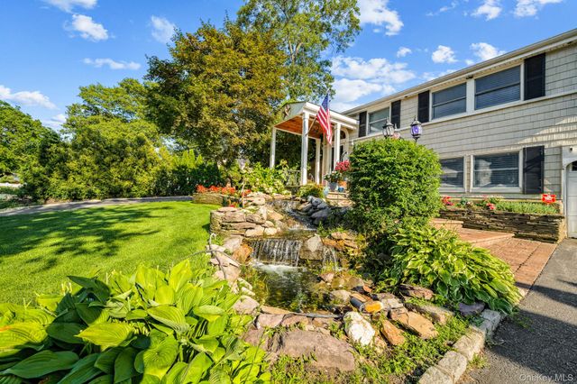 14 Fairway Drive, Port Jefferson Station, NY 11776