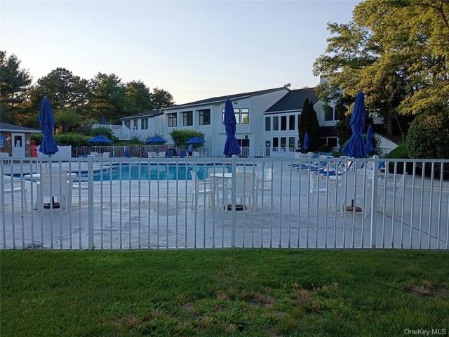 14 Fairway Drive, Port Jefferson, NY 11776