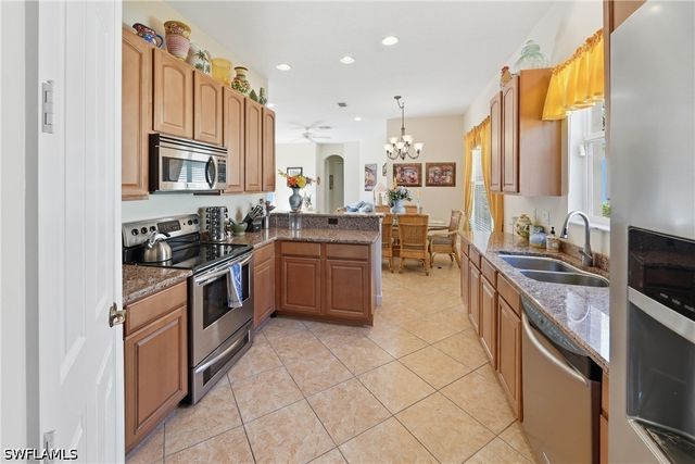 6116 Highwood Park LN, Naples, FL 34110