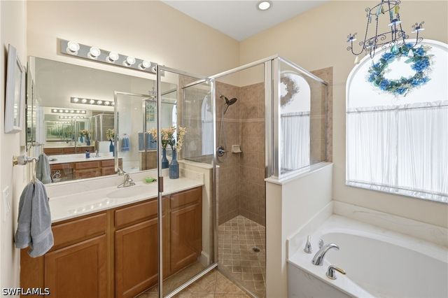 6116 Highwood Park LN, Naples, FL 34110