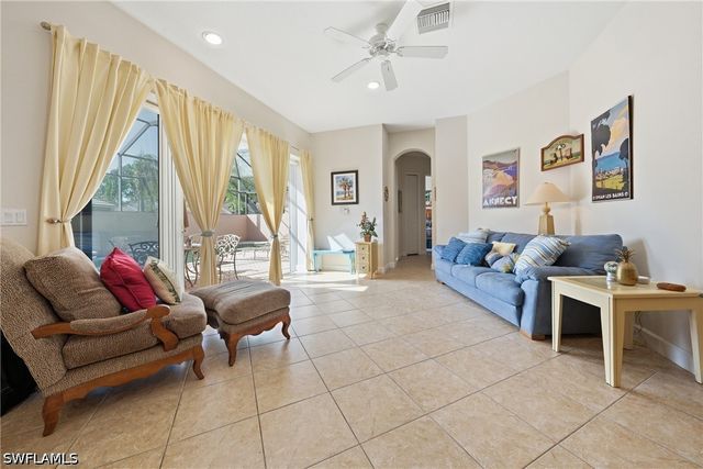 6116 Highwood Park LN, Naples, FL 34110