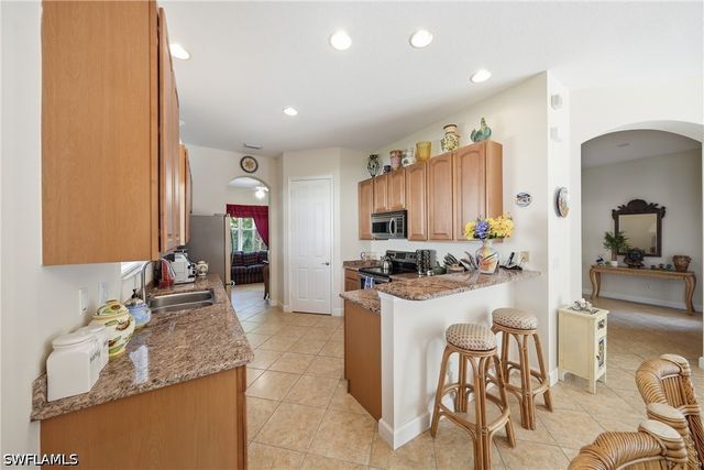 6116 Highwood Park LN, Naples, FL 34110