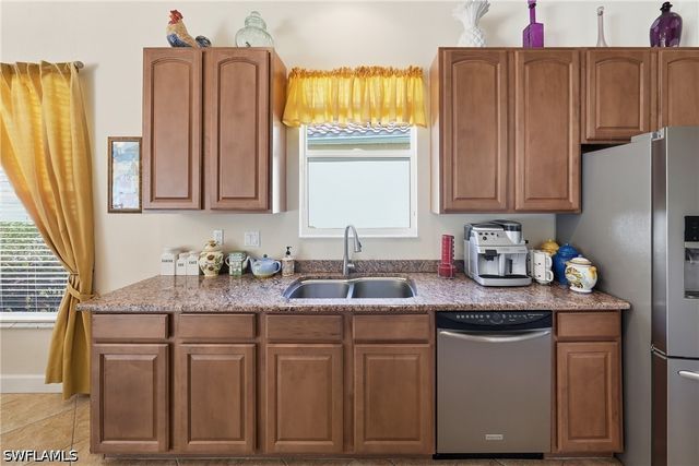 6116 Highwood Park LN, Naples, FL 34110