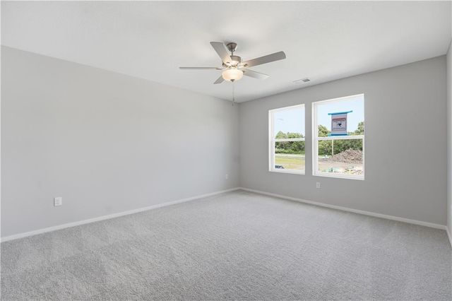 1328 SE Windbreak Drive, Lee's Summit, MO 64081