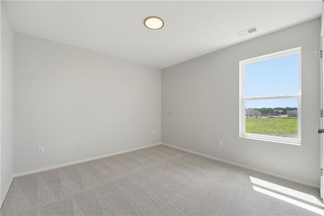1328 SE Windbreak Drive, Lee's Summit, MO 64081