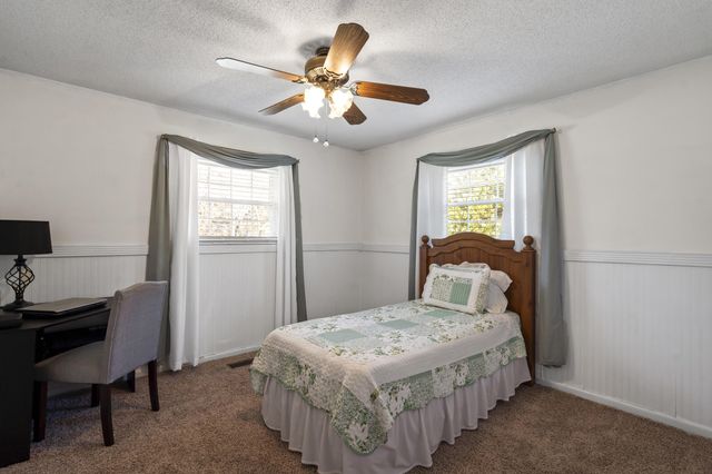 4636 Meadow Avenue NW, Cleveland, TN 37312