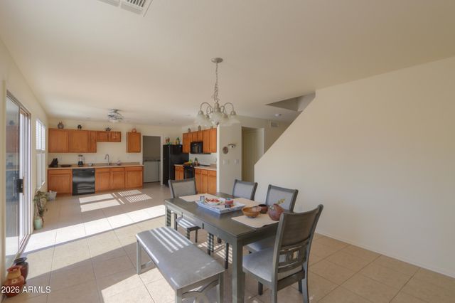 533 W PRICKLY PEAR Drive, Casa Grande, AZ 85122