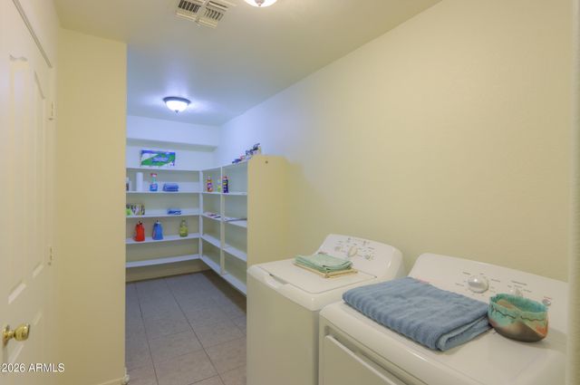 533 W PRICKLY PEAR Drive, Casa Grande, AZ 85122