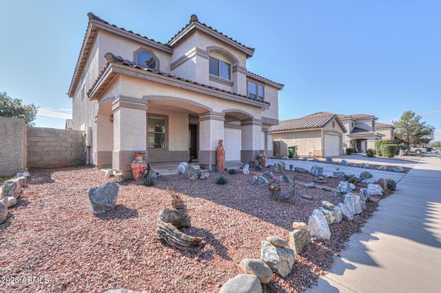 533 W PRICKLY PEAR Drive, Casa Grande, AZ 85122