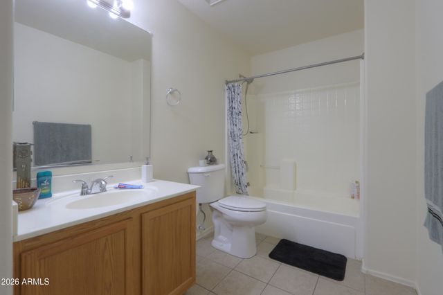 533 W PRICKLY PEAR Drive, Casa Grande, AZ 85122