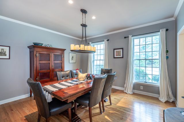 32 Sail Harbour Drive, New Fairfield, CT 06812