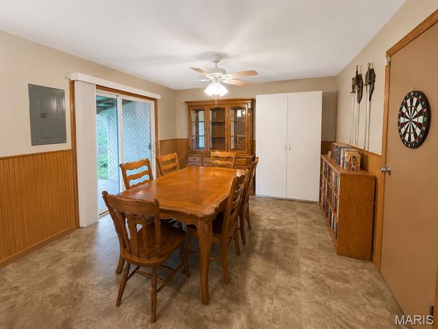 336 N 43rd Street, Belleville, IL 62226