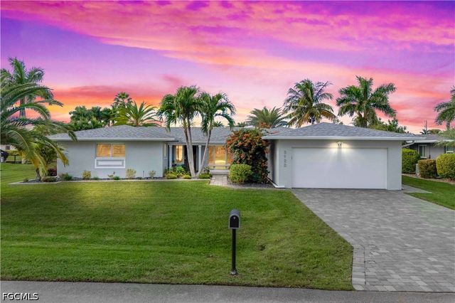 3122 SE 18th PL, Cape Coral, FL 33904