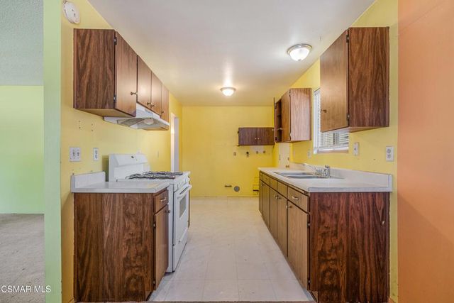 1421 Sequoia Avenue, Simi Valley, CA 93063