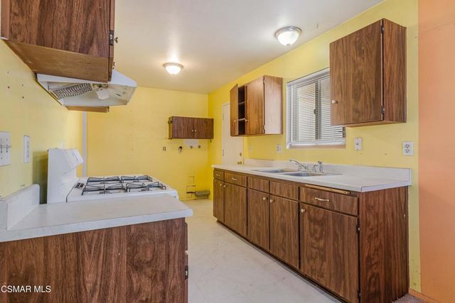 1421 Sequoia Avenue, Simi Valley, CA 93063