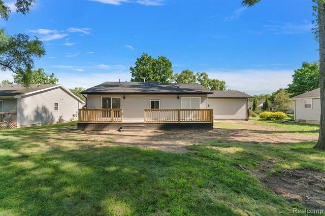2022 Robinson Road, Lansing, MI 48910