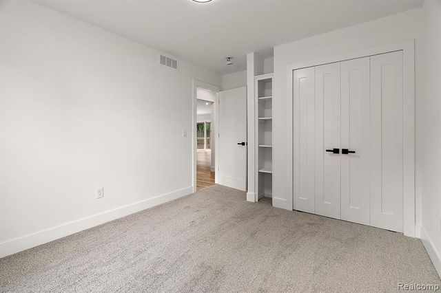 2022 Robinson Road, Lansing, MI 48910