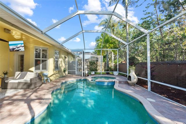 10602 ROCHESTER WAY, Tampa, FL 33626