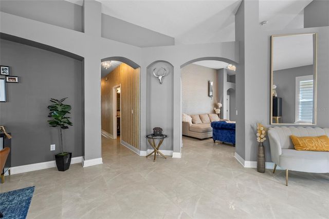 10602 ROCHESTER WAY, Tampa, FL 33626