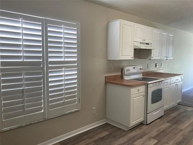 1065 S 13th Square, Vero Beach, FL 32960