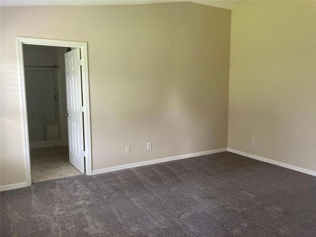 1065 S 13th Square, Vero Beach, FL 32960
