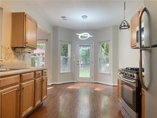 385 Blackwood Lane, Suwanee, GA 30024